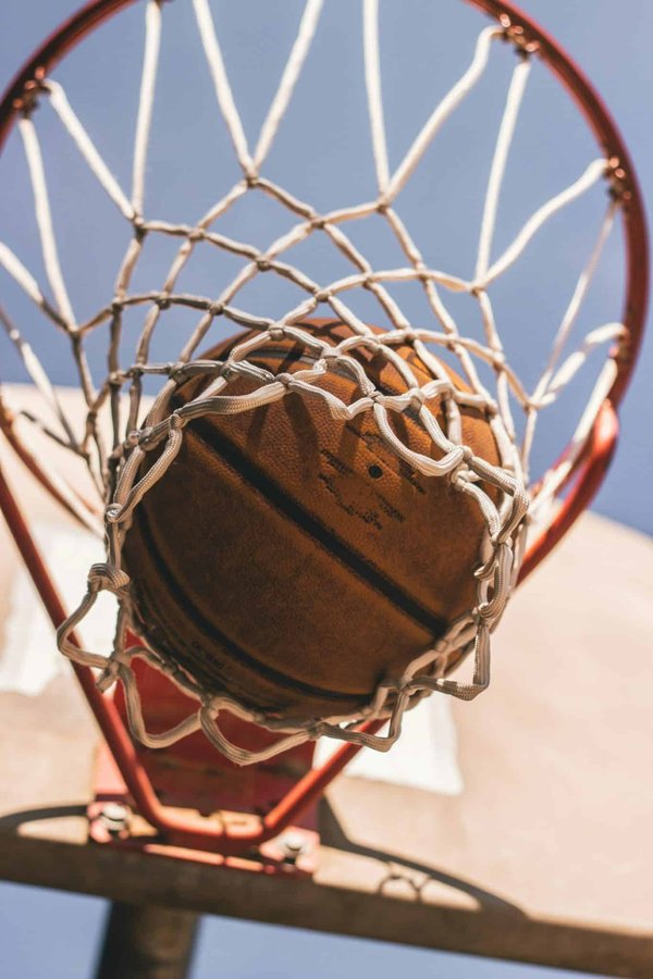 Comment améliorer votre jeu de passes au basketball
